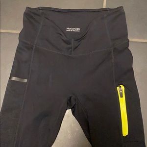 Sz Sm Fabletics leggings